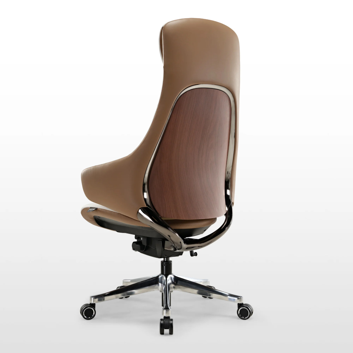 Premium Executive Office Chair at Urban Decor. Luxury Furniture at an Affordable price.