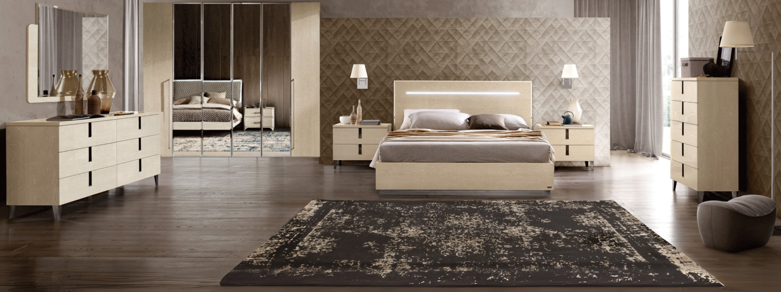 New Year Sale Happening At Urban Decor - Luxury Living. Save up to 50% OFF!